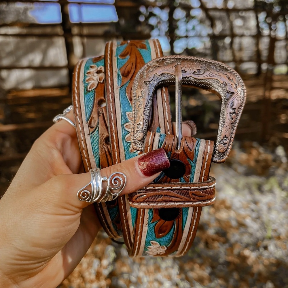 NWT MYRA Women's Cobalt Sea Hand Tooled Leather Belt ***SOLD VIA DEPOP***